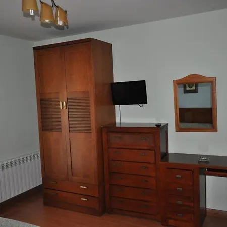 Puente De Piedra 사모라