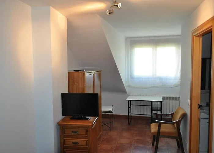 Szálloda Puente De Piedra Zamora