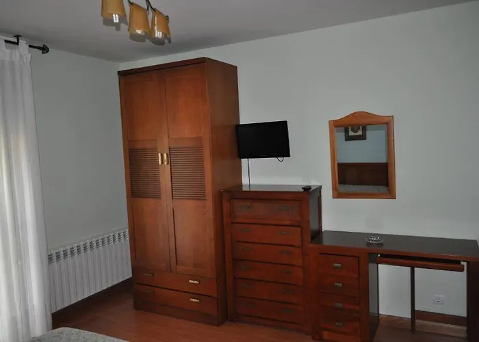 Puente De Piedra Zamora