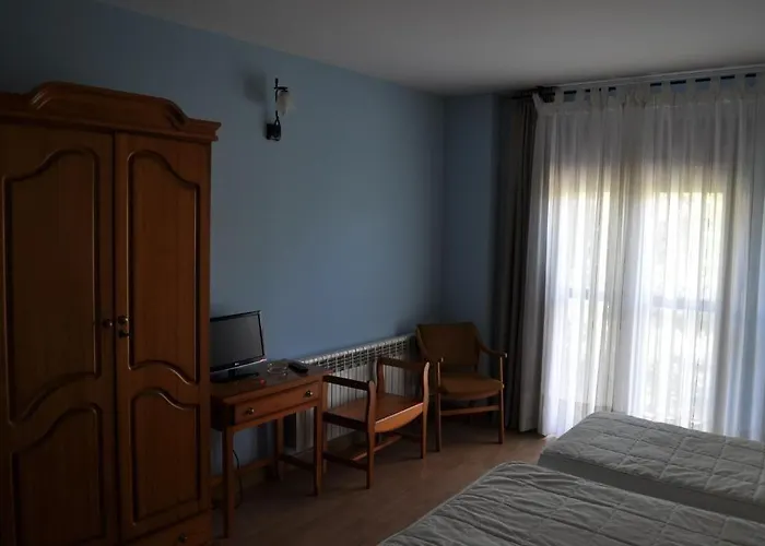 Hotel Puente De Piedra Zamora